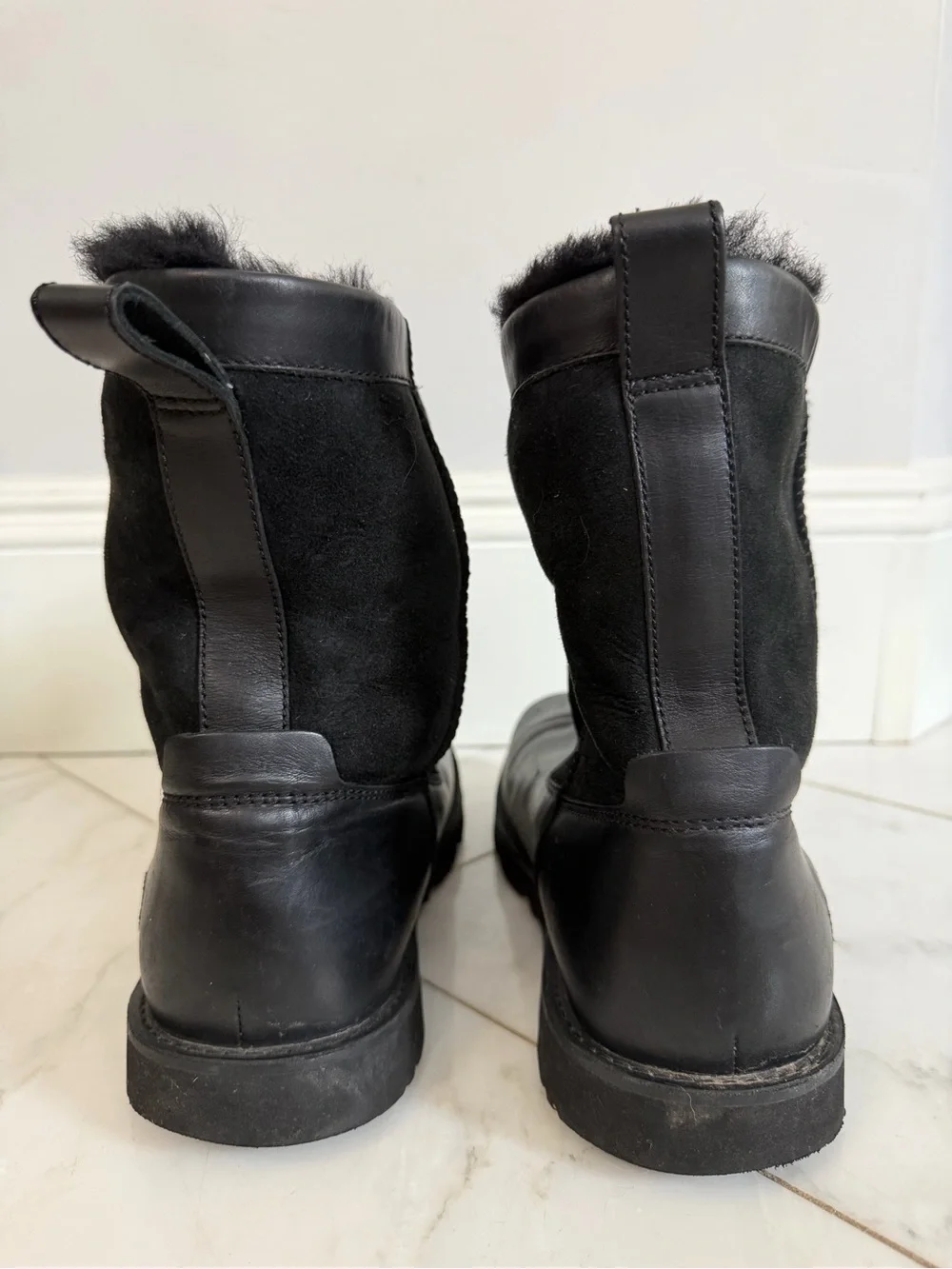 UGG Wrangell Mens 12 black sheepskin leather fleece lined waterproof winter boot